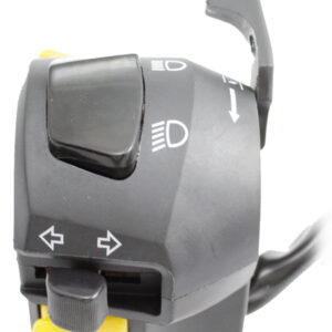 PUNHO LUZ LADO ESQUERDO YES125 08